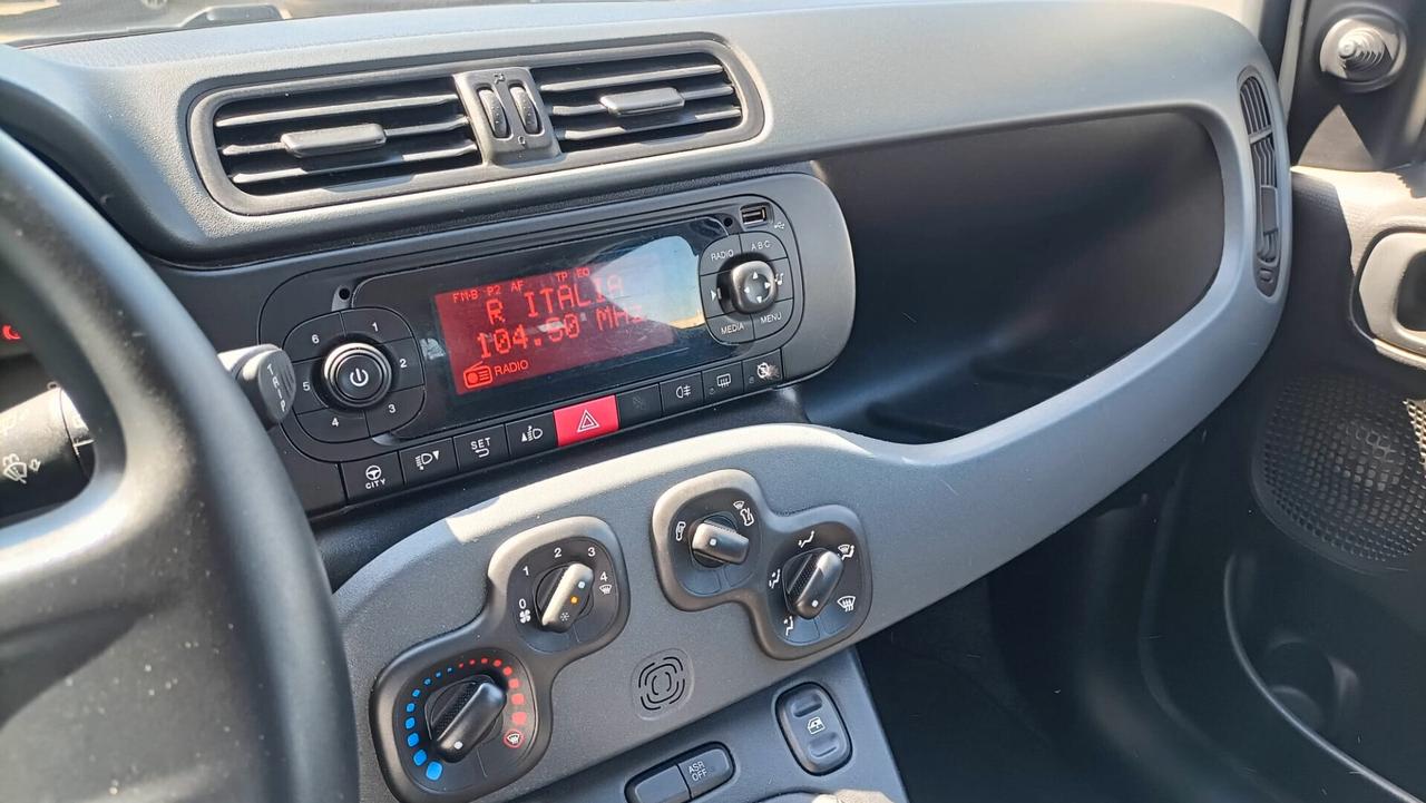 Fiat Panda 1.0 FireFly S&S Hybrid Easy