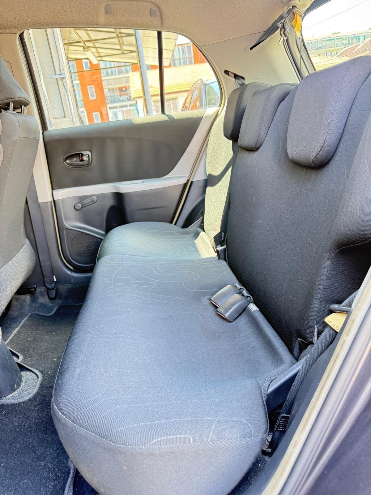 Toyota Yaris 1.0 5 porte Sol