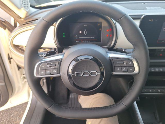 FIAT 600 Hybrid 110 CV DCT MHEV La Prima