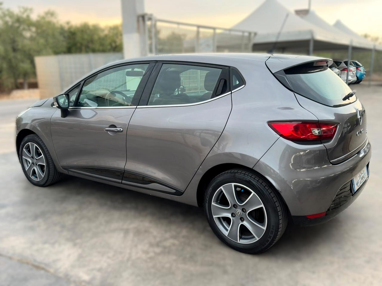 Renault Clio 1.5 dCi 8V 75CV 5 porte Costume National