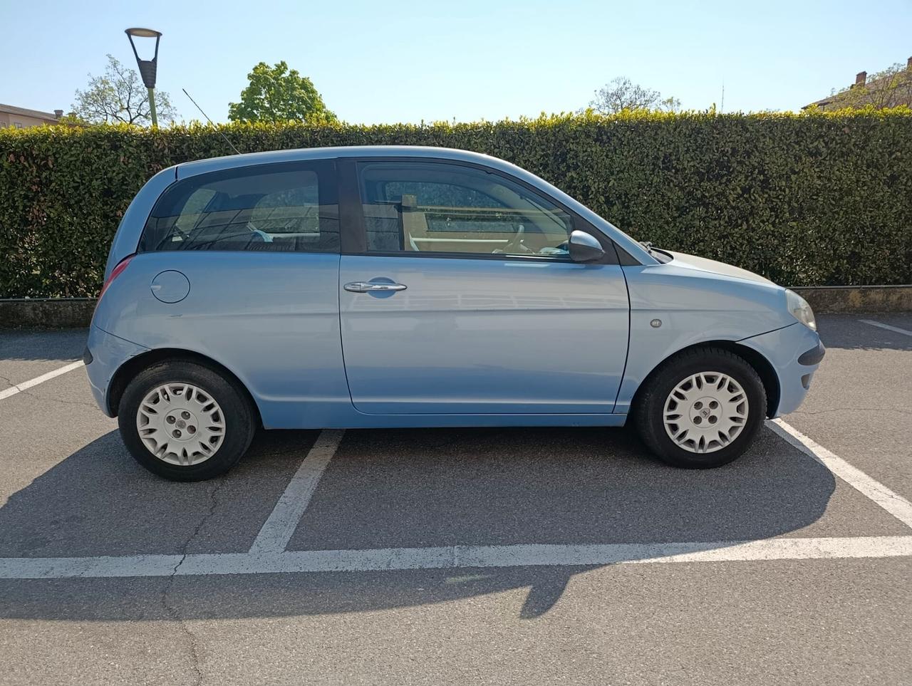 Lancia Ypsilon 1.2 - ADATTA PER NEOPATENTATI