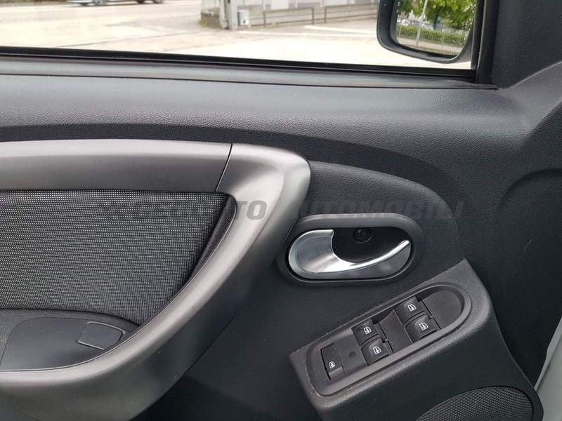 Dacia Duster Duster 1.6 Laureate 4x2 s&s 115cv my17