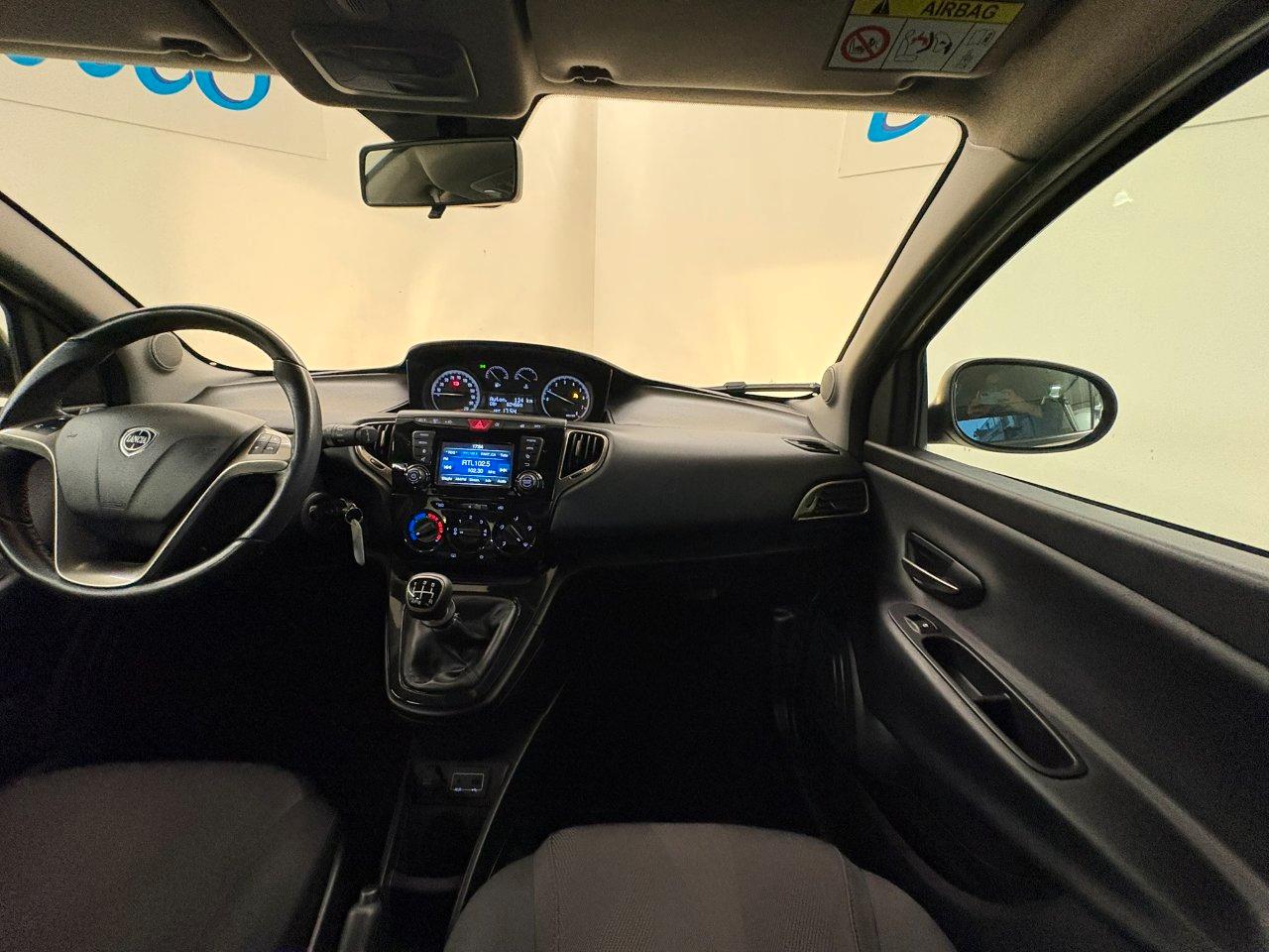 Lancia Ypsilon 5 Porte Ypsilon 1.2 Gold 69cv my16