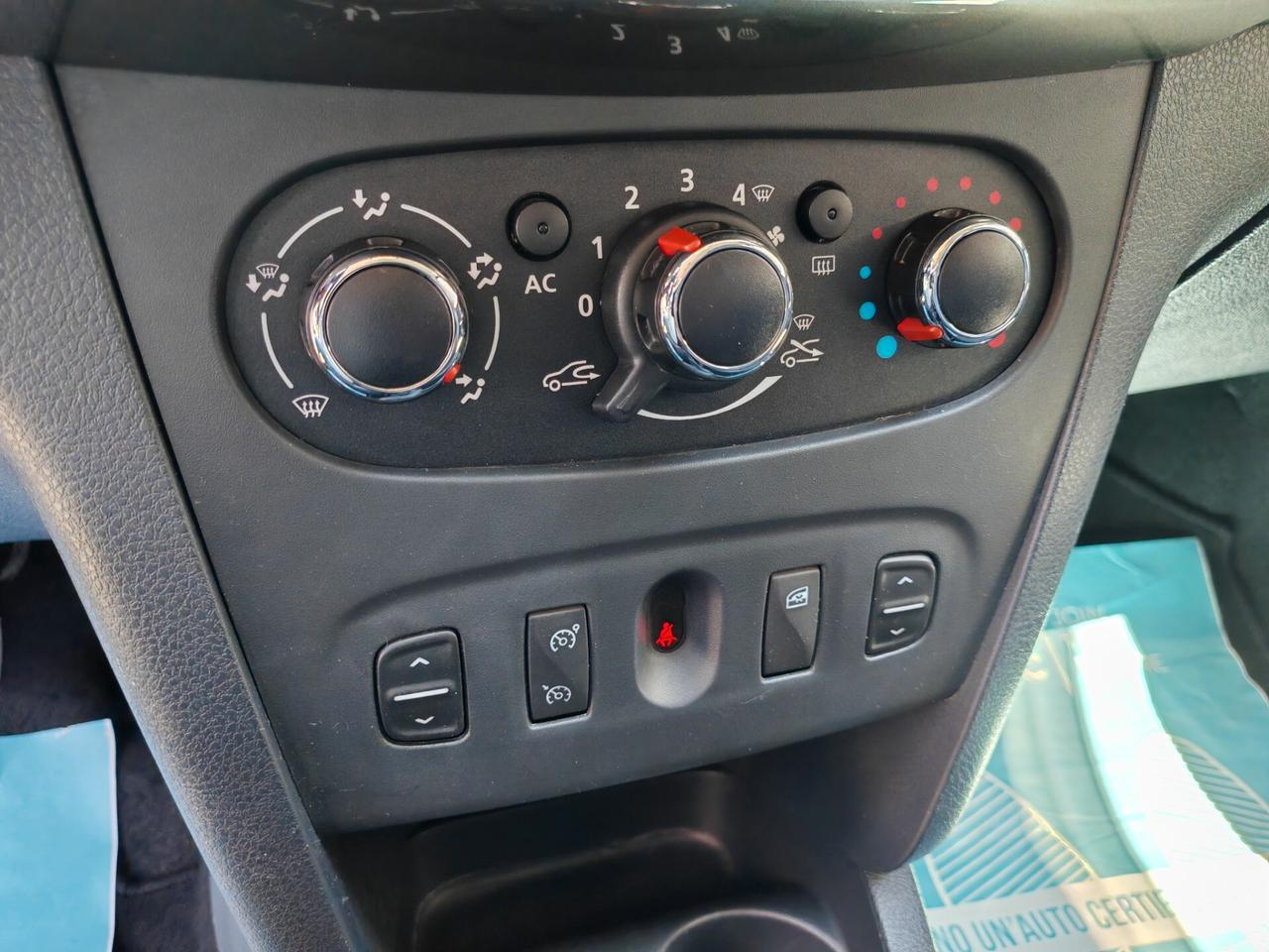 Dacia Sandero Stepway 1,5 diesel 02/2014 Cv90