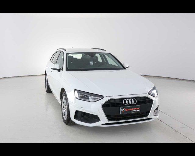 AUDI A4 Avant 40 TDI S tronic Business