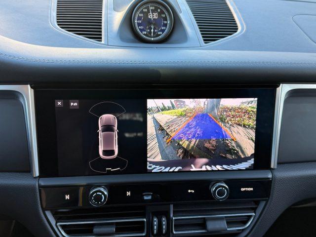 PORSCHE Macan 2.0 T IVA ESPOSTA