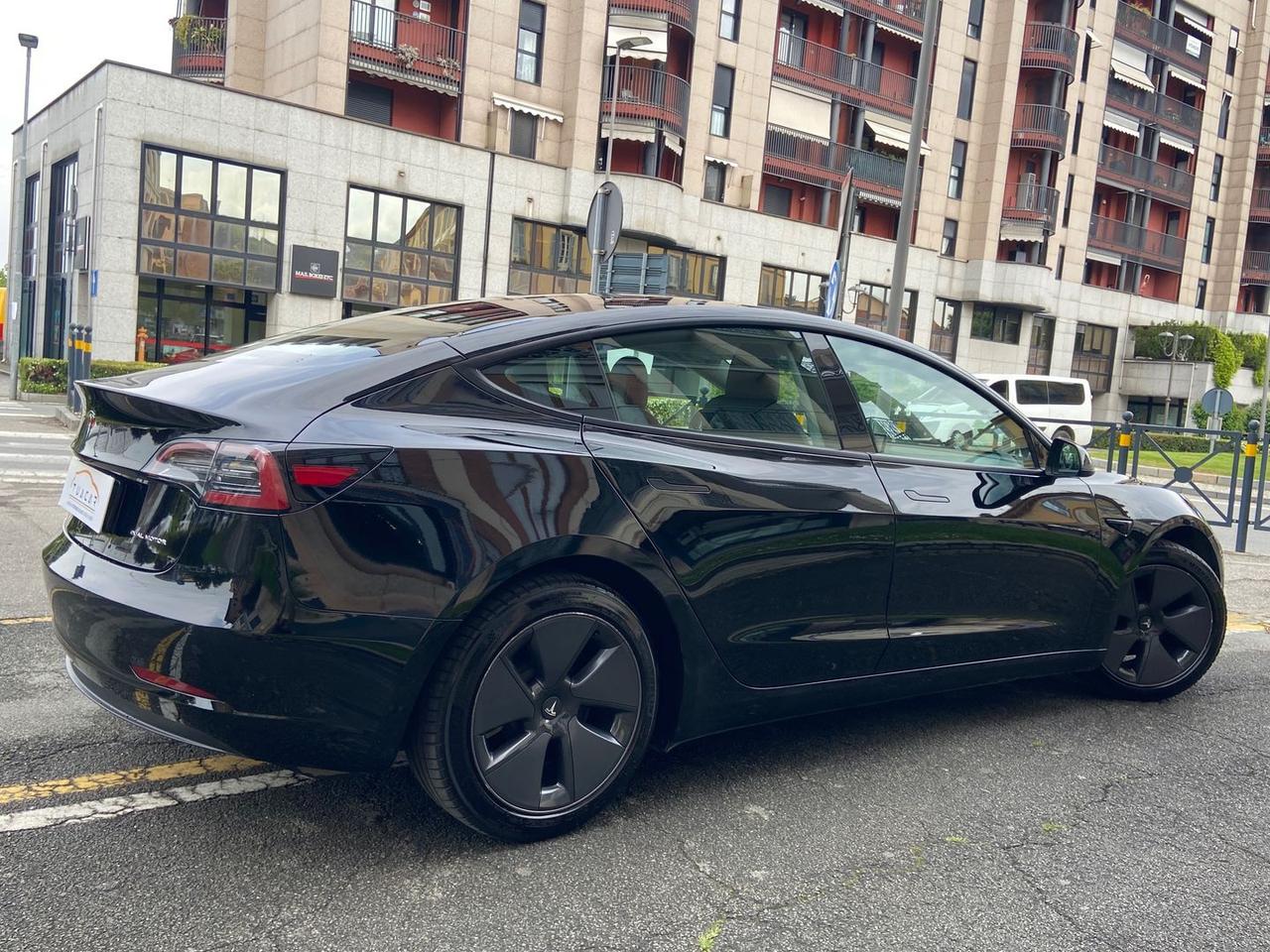 Tesla Model 3 Long Range