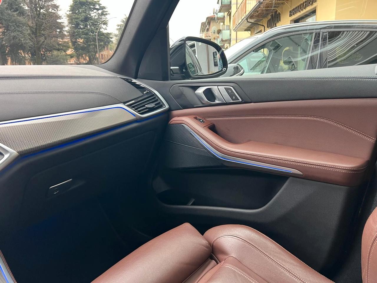 BMW X5 XDRIVE 25D MSPORT