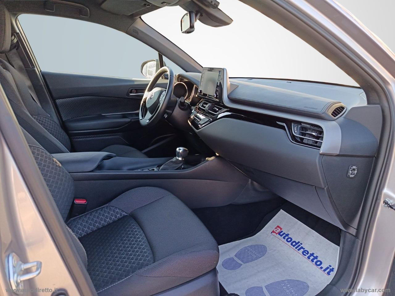 TOYOTA C-HR 1.8 Hybrid E-CVT Active