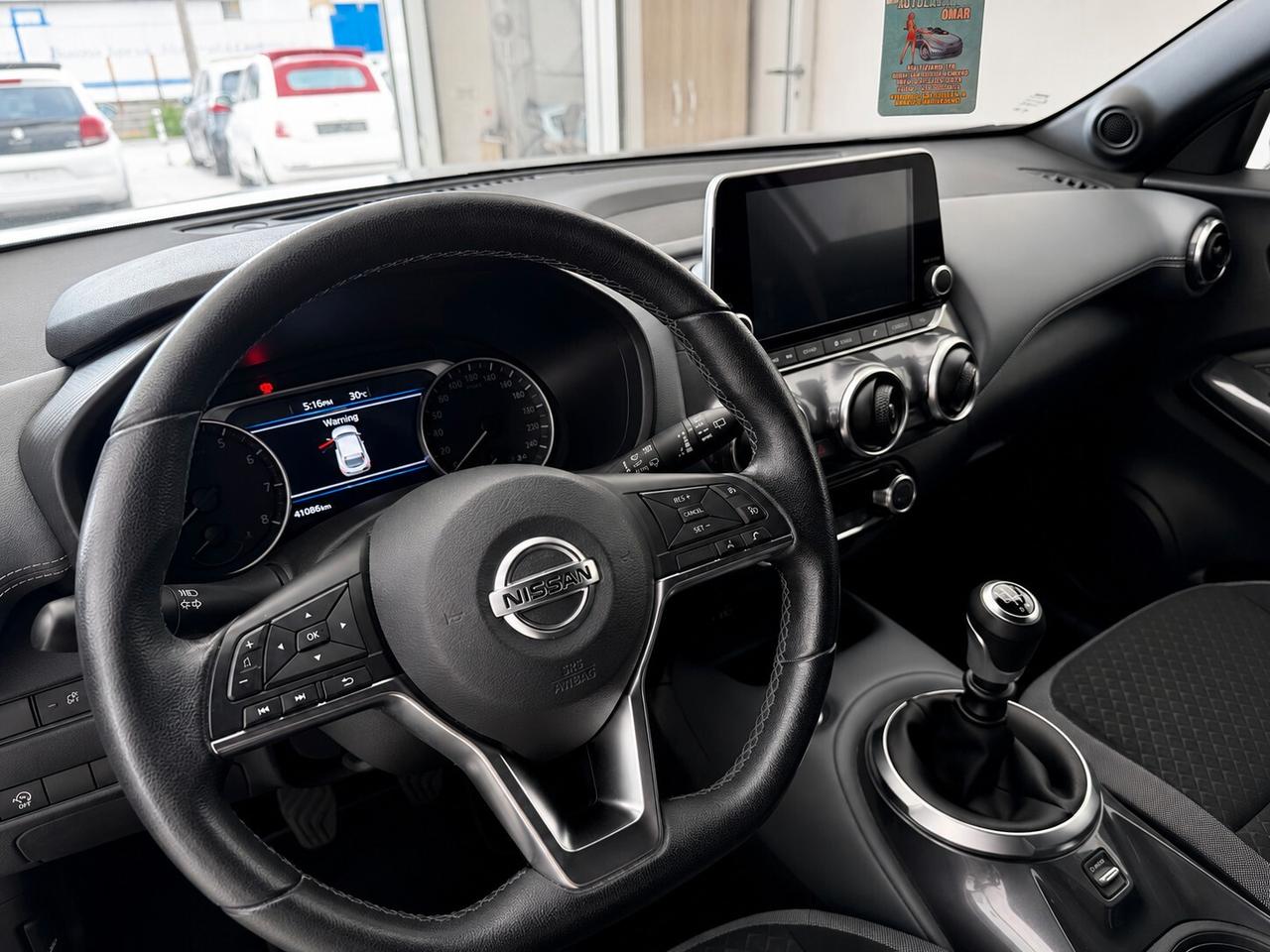 Nissan Juke 1.0 DIG-T 114 CV DCT N-Connecta