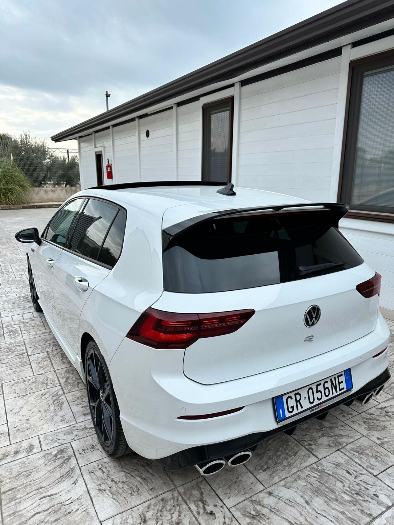 Volkswagen Golf 2.0 TSI R DSG 4Motion