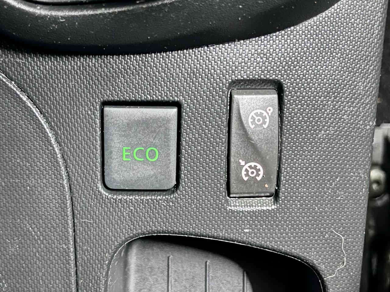 Renault Captur 1.5 dCi 90cv EDC Energy R-Link 2013