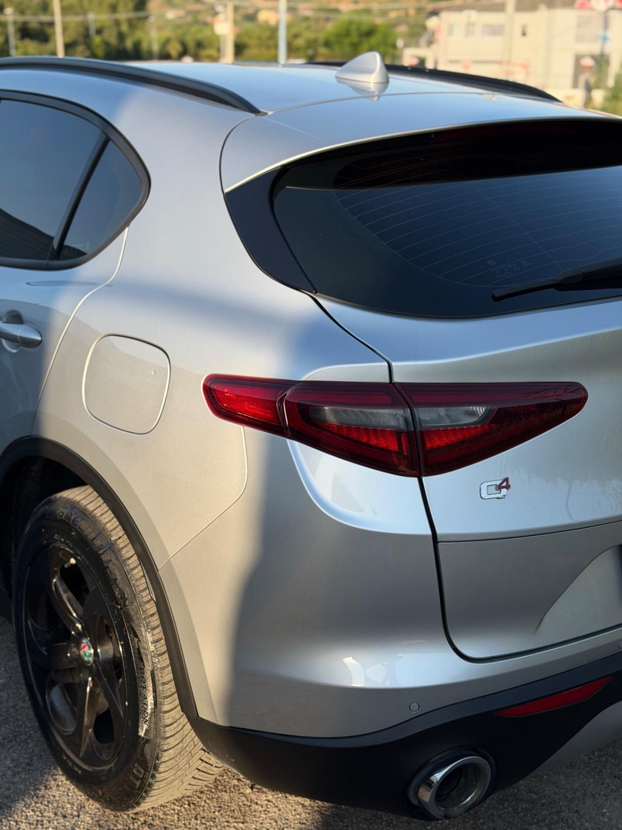 Alfa Romeo Stelvio 2.2 Turbodiesel 190 CV AT8 Q4 Executive