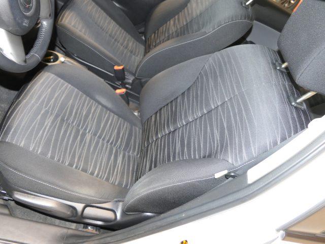 MAZDA 2 1.3 16V 75CV 5p. Easy Clima