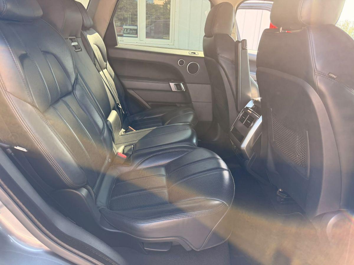LAND ROVER - Range Rover Sport - 3.0 TDV6 HSE