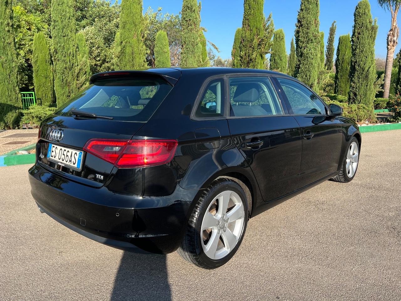 Audi A3 SPB 1.6 TDI 105 CV CR S tronic Ambition