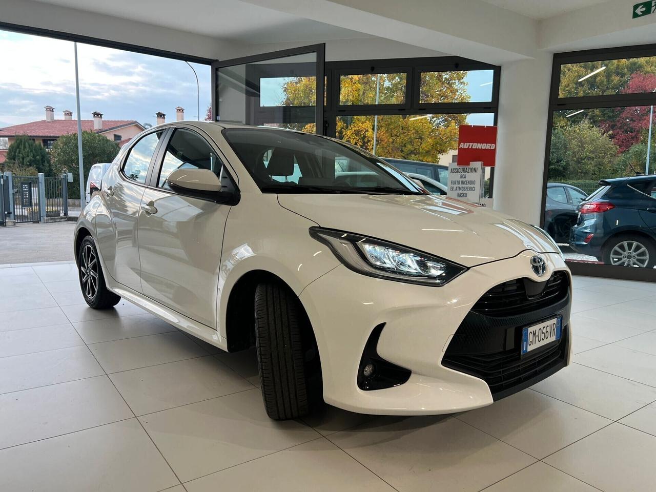 Toyota Yaris 1.5 Hybrid 5 porte Trend