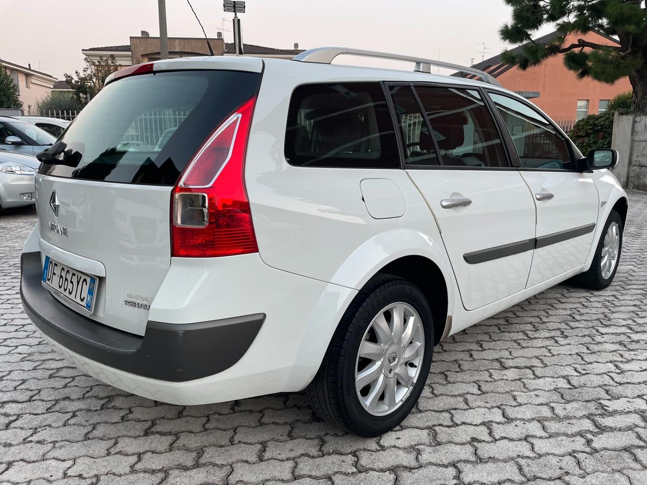 Renault Megane Grandtour 1.6 16v Luxe OTTIME CONDIZIONI !!