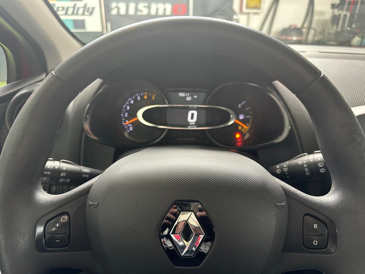 Renault Clio 1.2 75CV 5 porte Wave