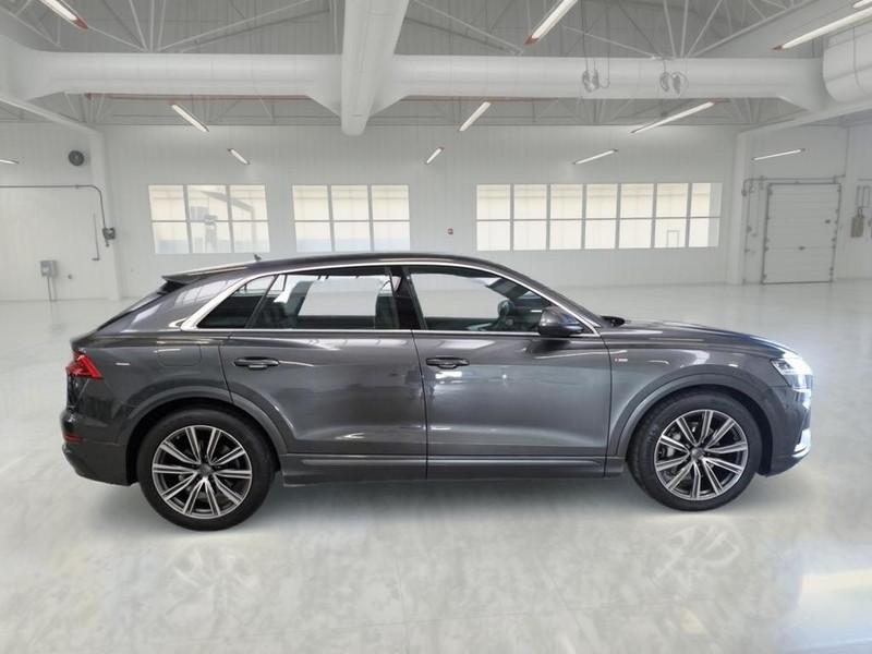 AUDI Q8 50 TDI MHEV 210kW quattro tiptronic Sport