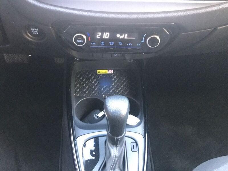 Toyota Aygo X 1.0B (72 CV) Lounge S-CVT