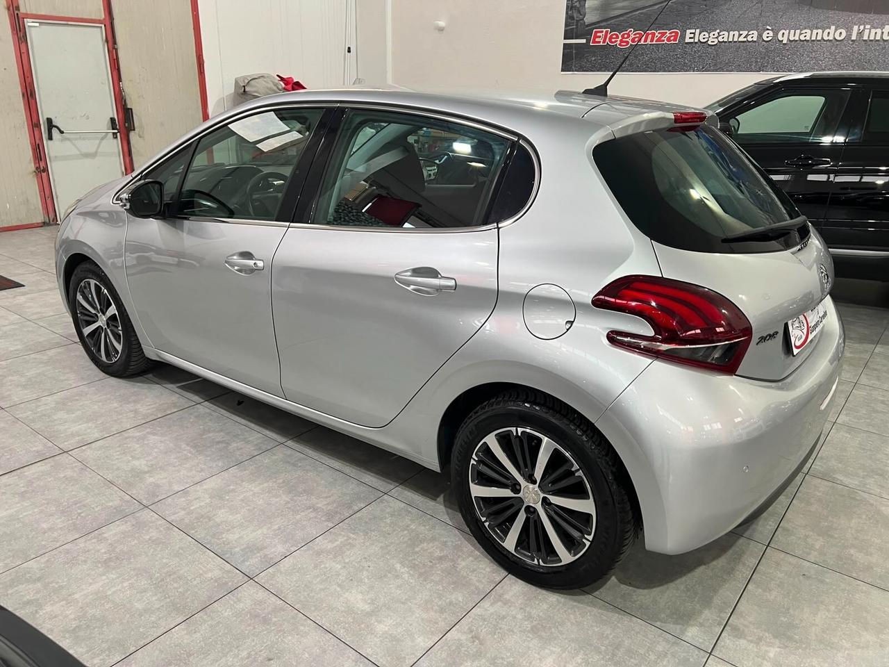Peugeot 208 1.6 75 - ALLURE - 2016