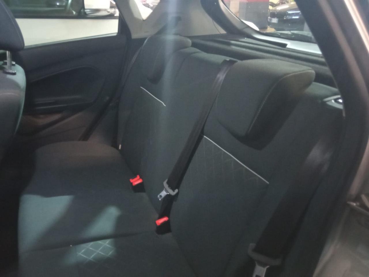 Ford Fiesta 1.2 82 CV 5 porte Titanium
