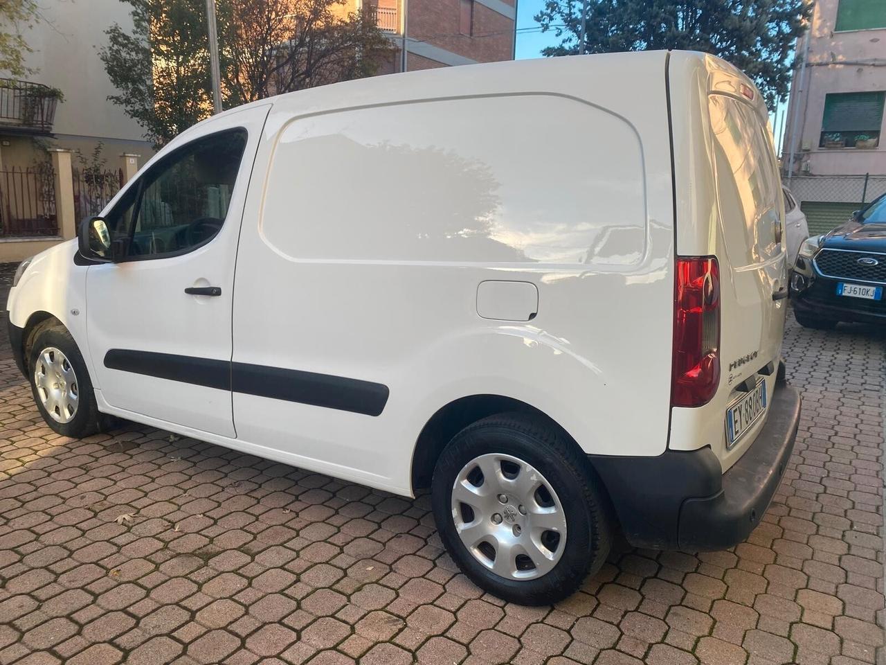 Peugeot Partener 1.6 75Cv 124.000KM AUTOCARRO