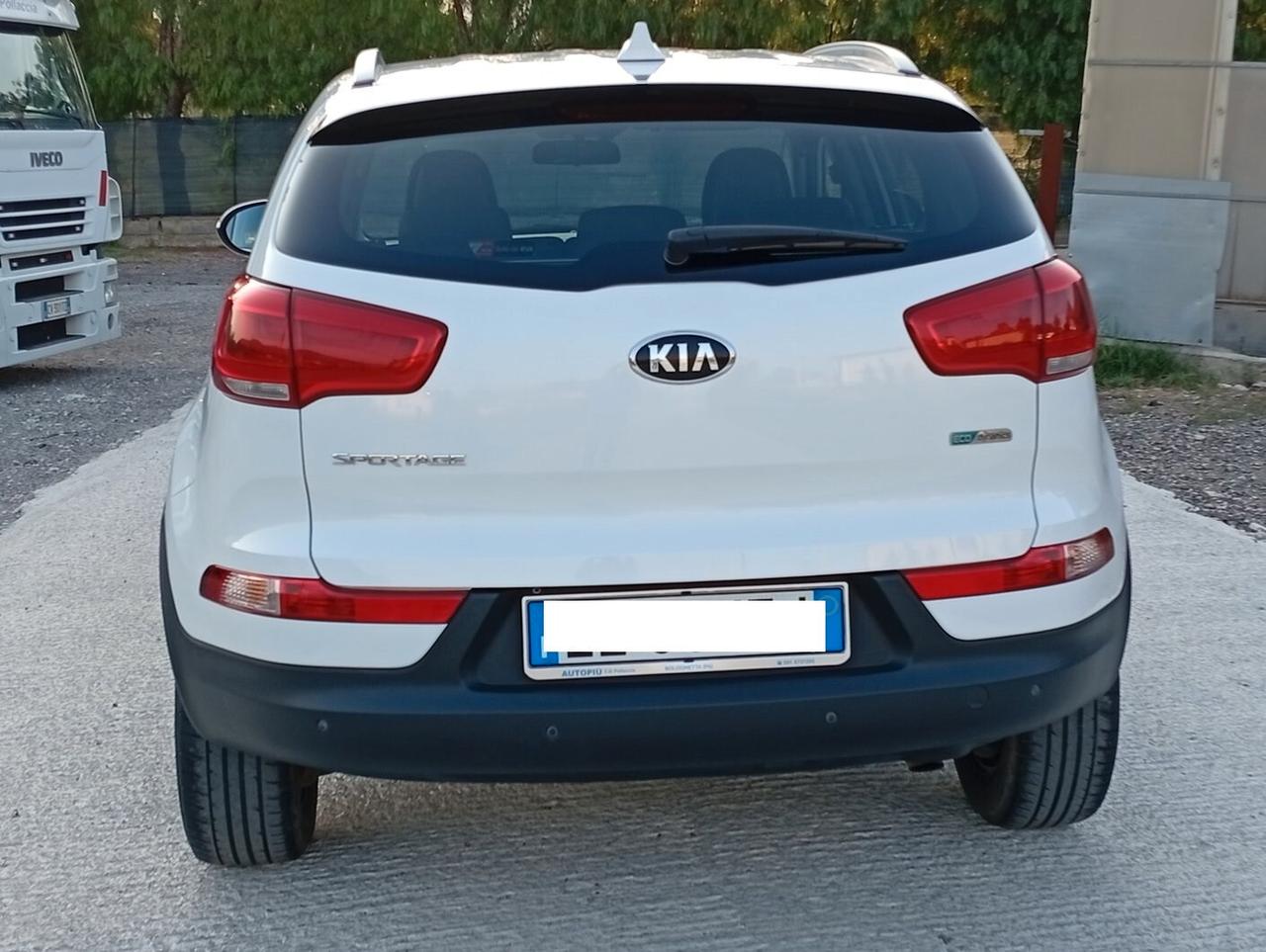 Kia Sportage 1.7 CRDI VGT 2WD high tech