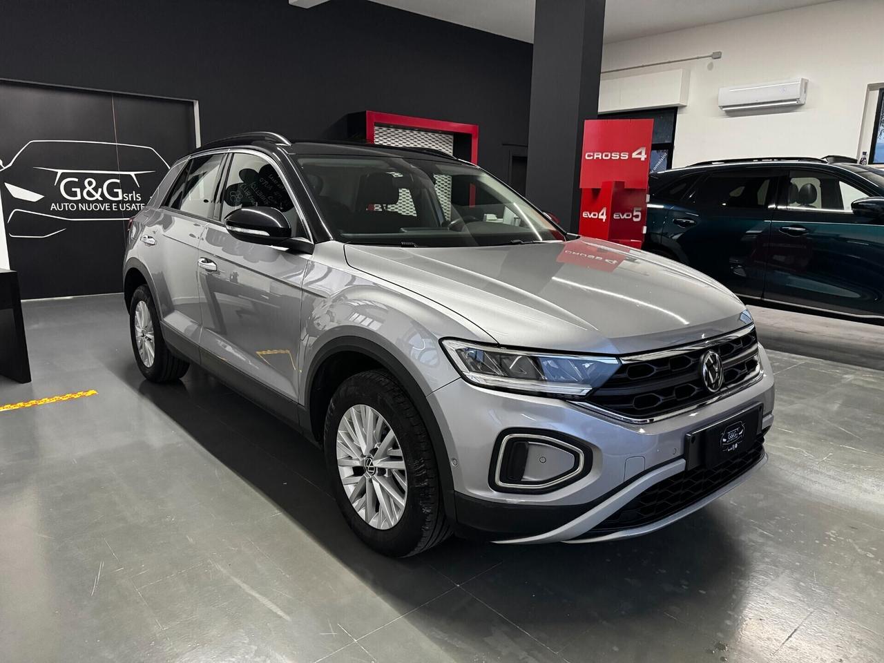 VOLKSWAGEN T-ROC 2.0 TDI 150 CV LIFE - 2022