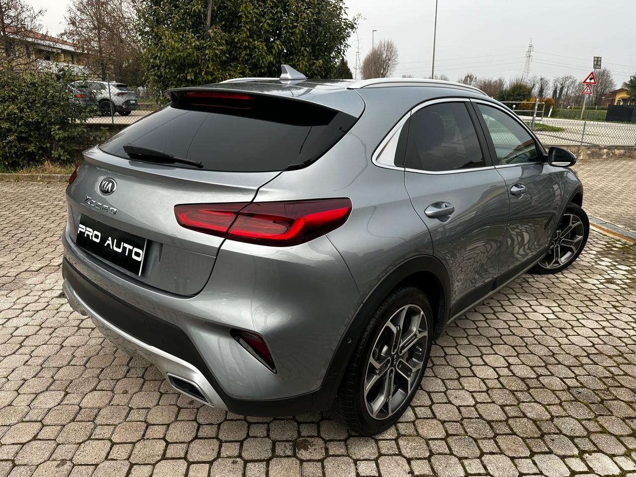 Kia XCeed 1.6 CRDi 136 CV MHEV iMT High Tech