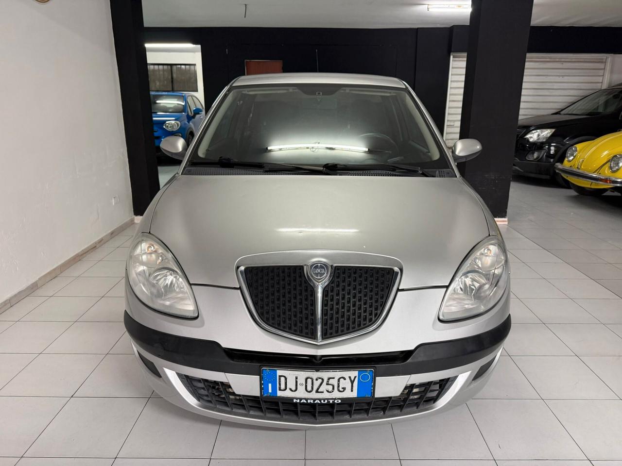 Lancia Ypsilon 1.2 Argento