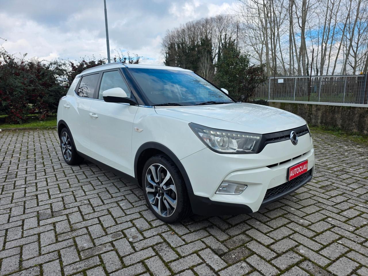 Ssangyong Tivoli 1.6 2WD Bi-fuel GPL Be Visual Hot Aebs