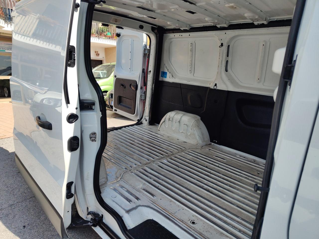 Renault Trafic 1.6 dci furgone