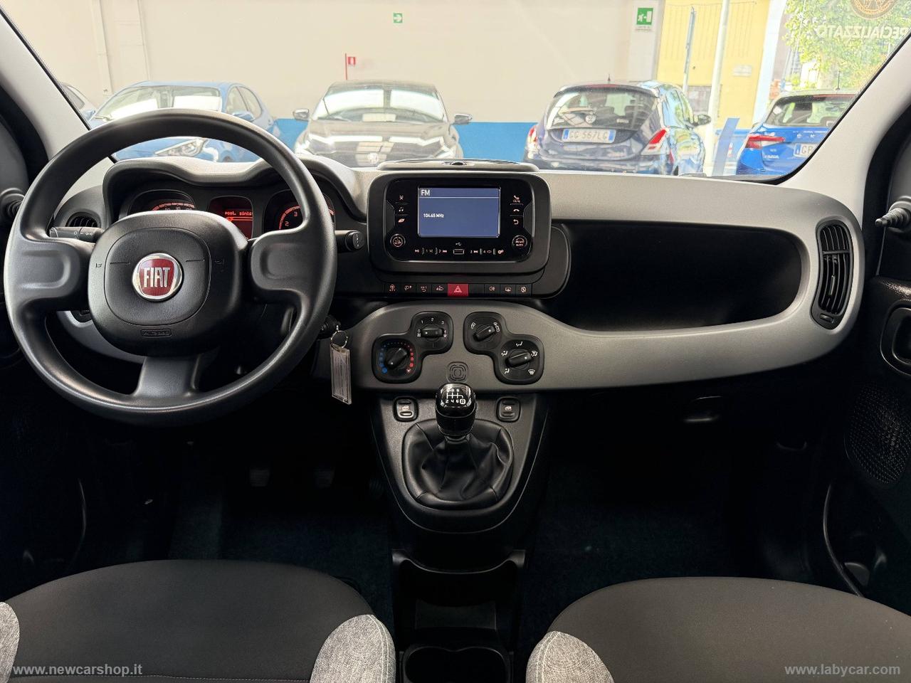 FIAT Panda 1.0 FireFly S&S Hybrid City Life NEOPATENTATI