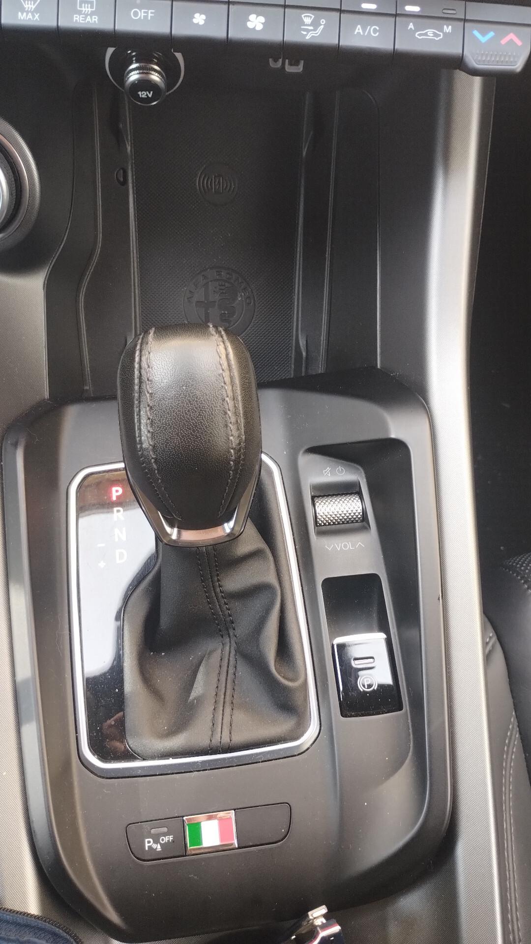 Alfa Romeo Tonale 1.5 130 CV MHEV TCT7 Edizione Speciale