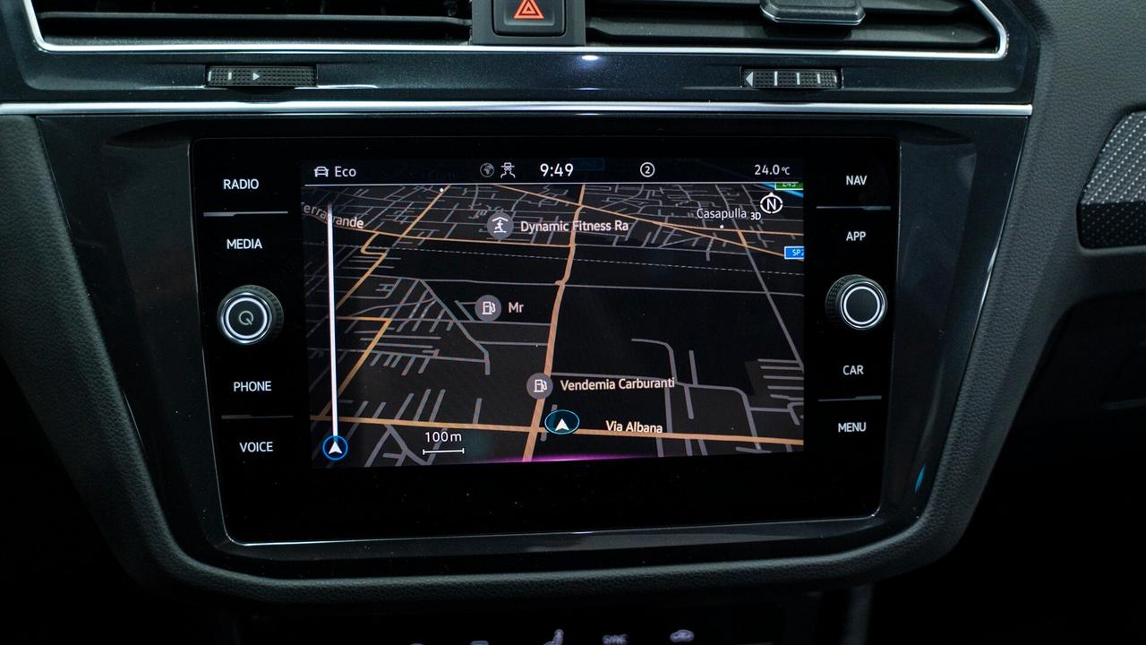 Volkswagen Tiguan 2.0 TDI 200 CV 2 X R LINE DSG 4MOTION SCR TETTO VIRTUAL CKT PACK LUCI XENO FULL OP