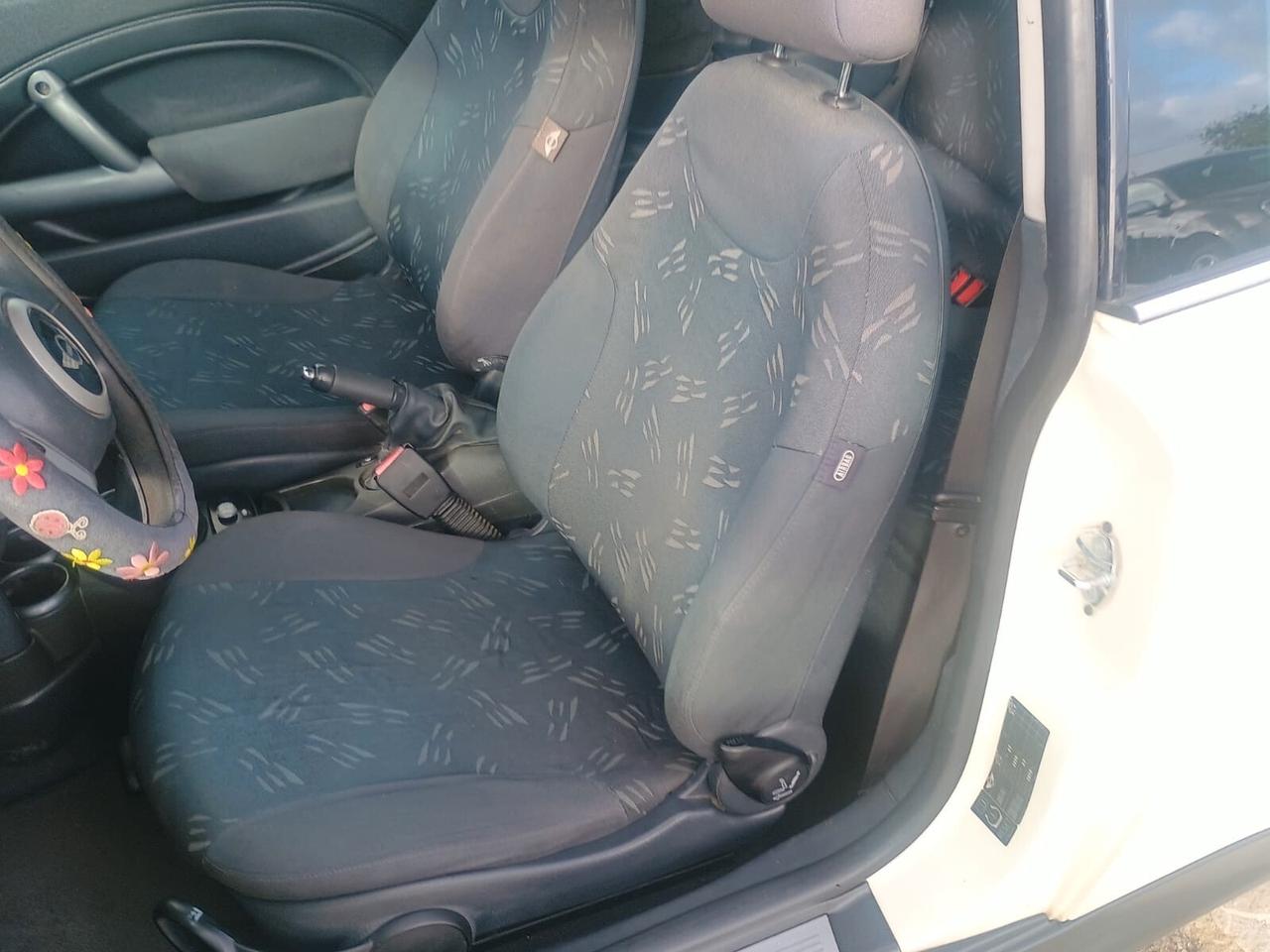 Mini 1.4 tdi One D de luxe