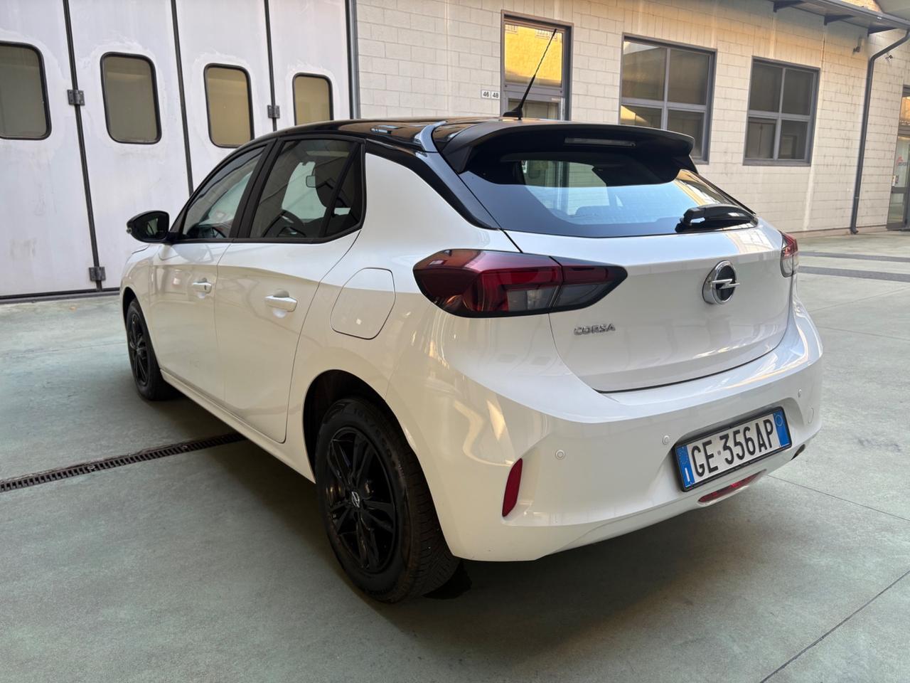 Opel Corsa 1.2 Edition