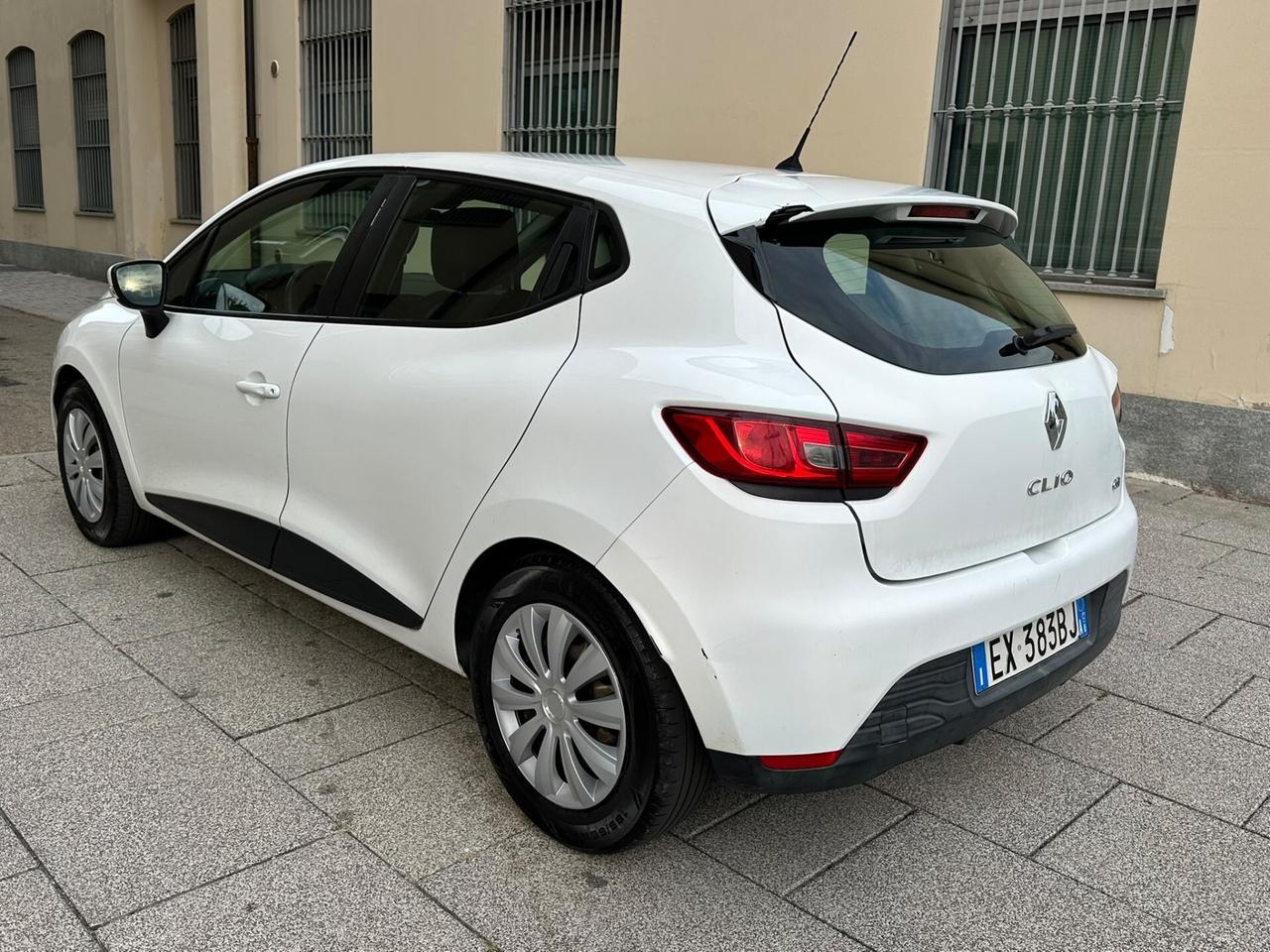 Renault Clio 1.5 dCi 8V 75CV 5 porte Wave