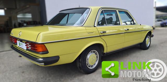 MERCEDES-BENZ 200 W123