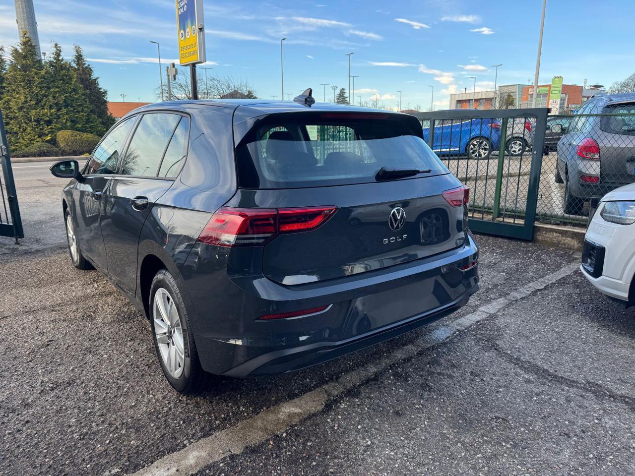 Volkswagen Golf 2.0 tdi Life 115cv dsg