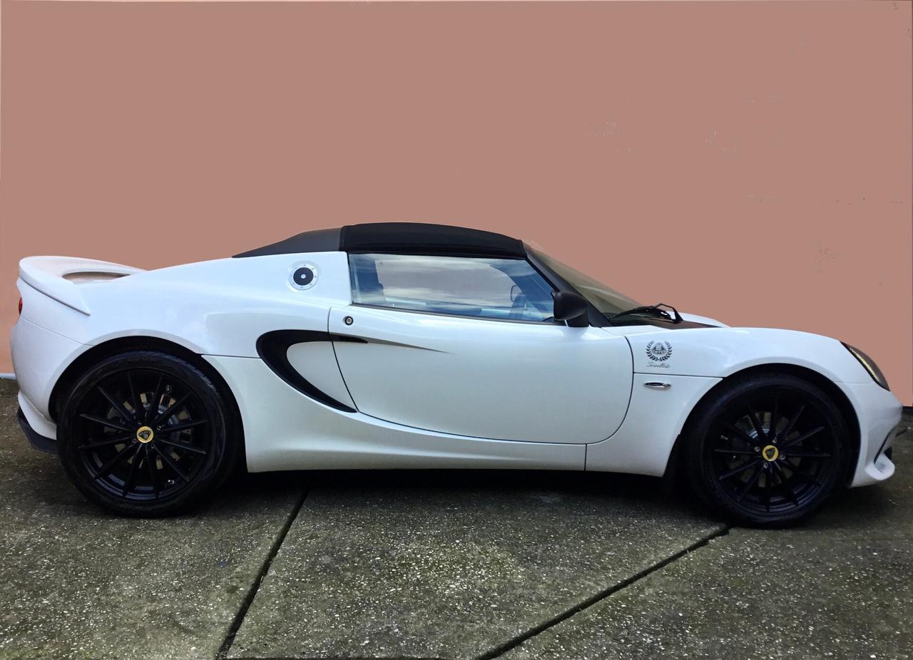 Lotus Elise Sport 220