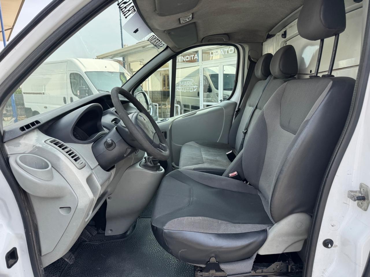 Renault Trafic T29 2.0dCi L2 H2 TETTO ALTO