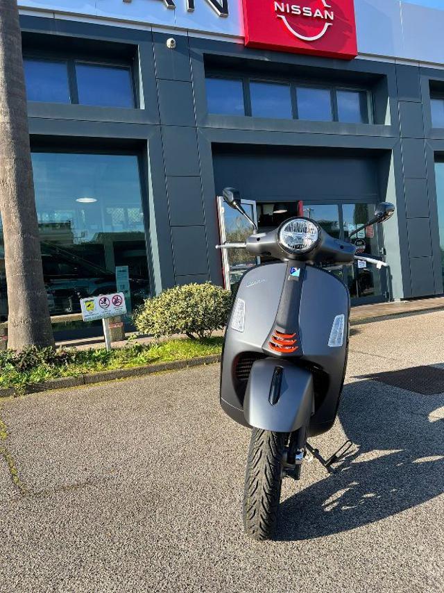 PIAGGIO Vespa GTS 300 Super SUPER