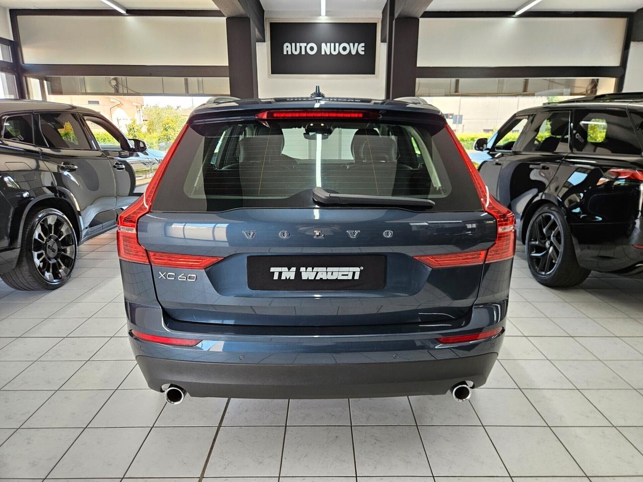 Volvo XC60 2.0 b4 Momentum awd auto my20 - IVA ESPOSTA
