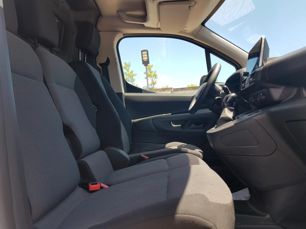 Citroen Berlingo BlueHDi 100 Van XL Club Navy Rcam Sensori a/p