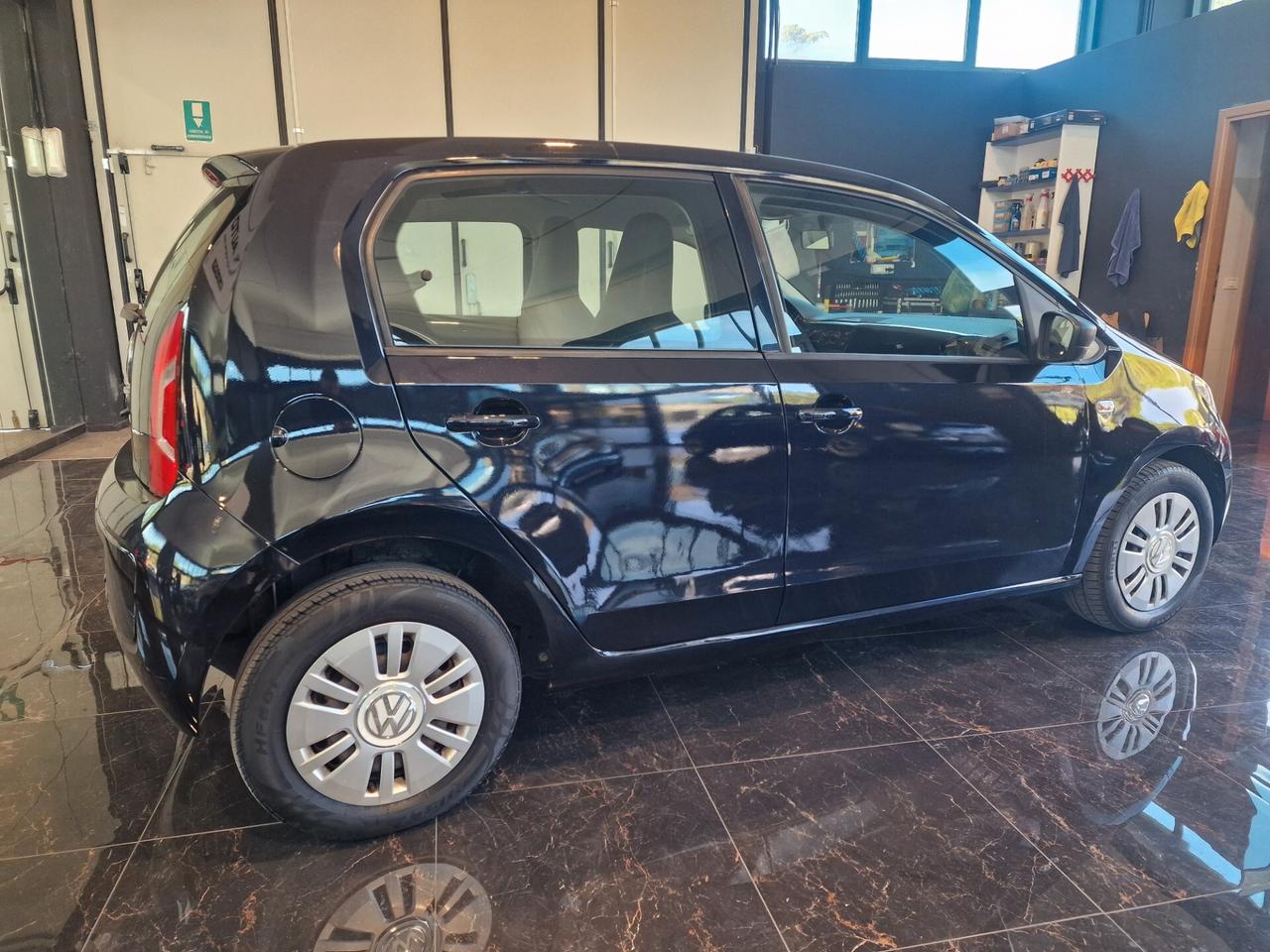 Volkswagen up! 1.0 5p. eco move BlueMotion Technology