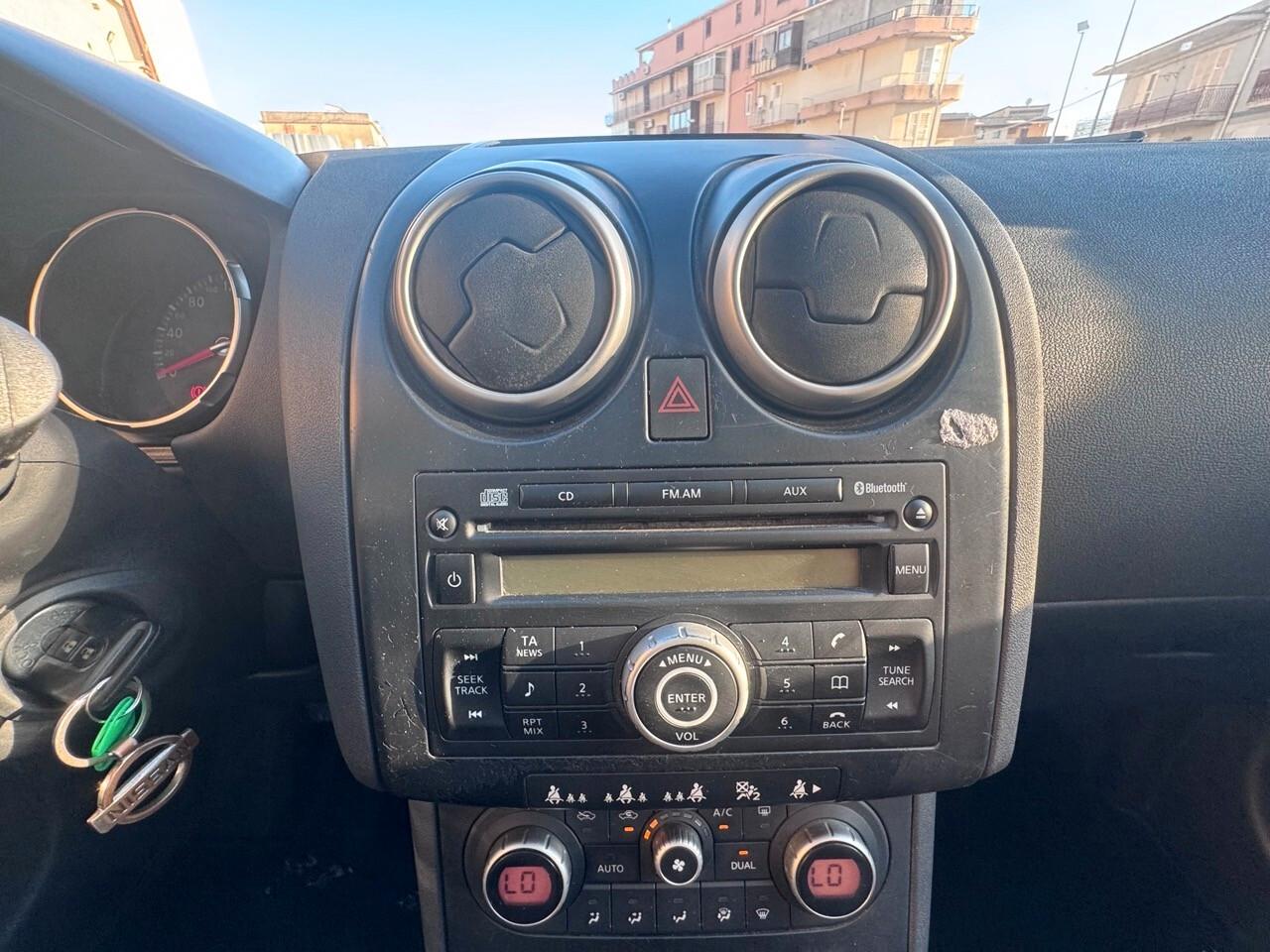 Nissan Qashqai 2.0 dCi DPF 4WD Lounge