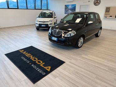 Lancia Ypsilon 1.2 69 CV Unyca